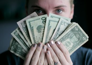 5 Tips Investasi Aman untuk Gen Z Biar Nggak Boncos